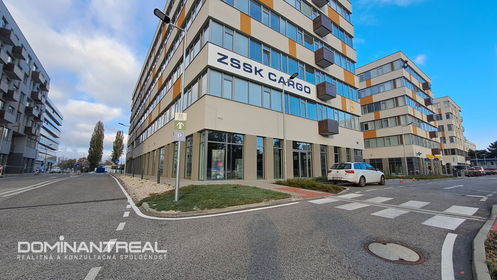 PREDAJ Obchodného priestoru v objekte Omnia Business Center