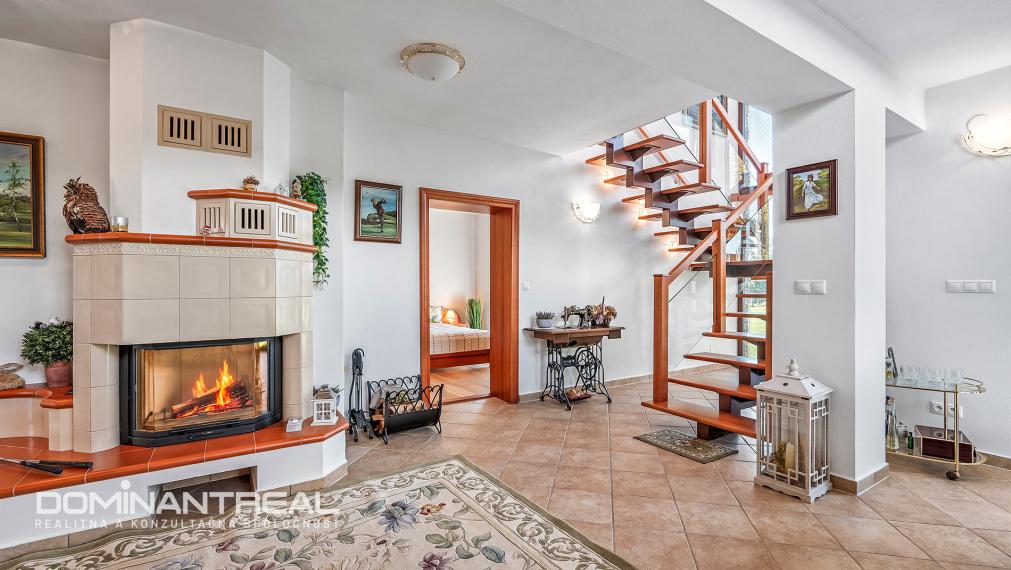 Krásny rodinný dom s výhľadom na Tatry – Veľká Lomnica