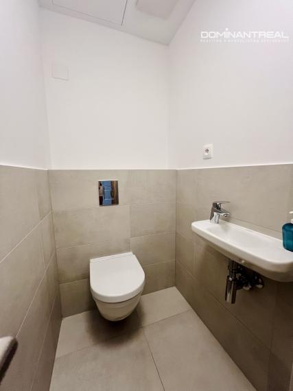 PRENAJATÉ! Dominant Real-Prenájom 2-izb. byt s lodžiou