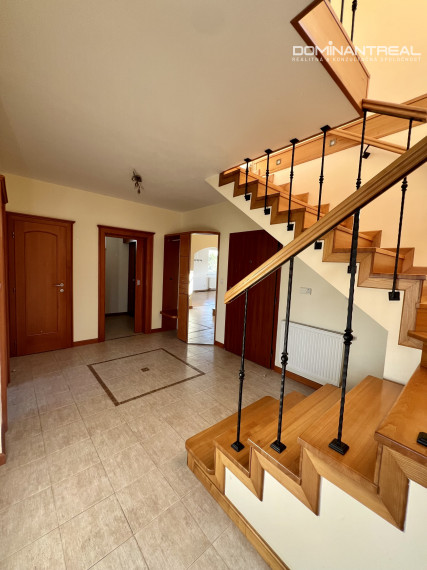 Dominant Real-prenájom 3-izb. mezonet v kondomíniu