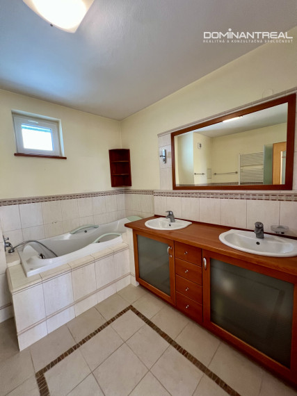 Dominant Real-prenájom 3-izb. mezonet v kondomíniu