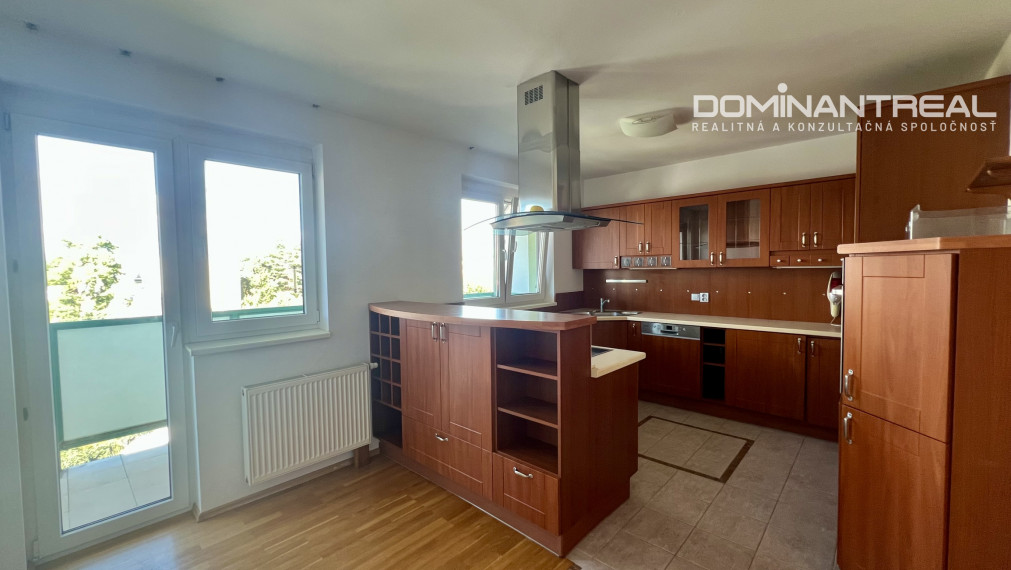 Dominant Real-prenájom 3-izb. mezonet v kondomíniu