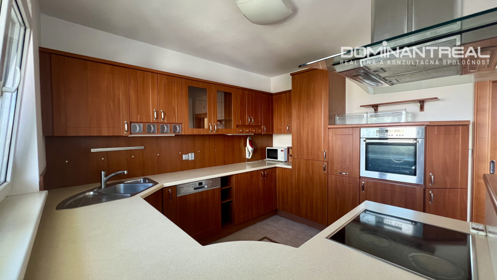 Dominant Real-prenájom 3-izb. mezonet v kondomíniu
