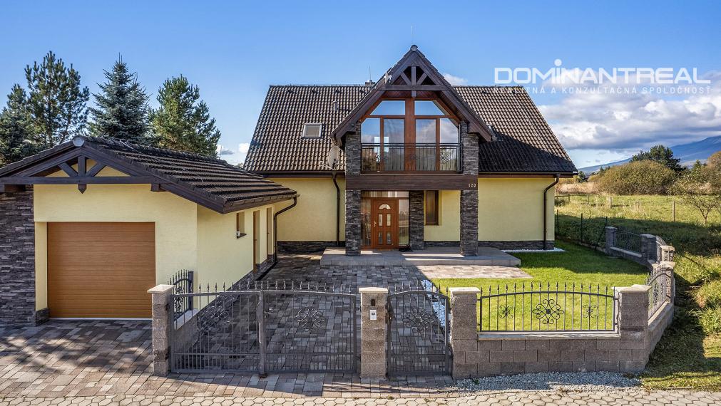 Krásny rodinný dom s výhľadom na Tatry – Veľká Lomnica