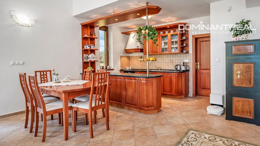 Krásny rodinný dom s výhľadom na Tatry – Veľká Lomnica