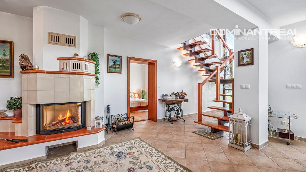 Krásny rodinný dom s výhľadom na Tatry – Veľká Lomnica