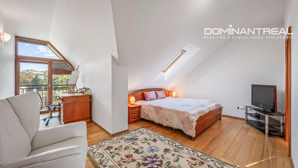 Krásny rodinný dom s výhľadom na Tatry – Veľká Lomnica