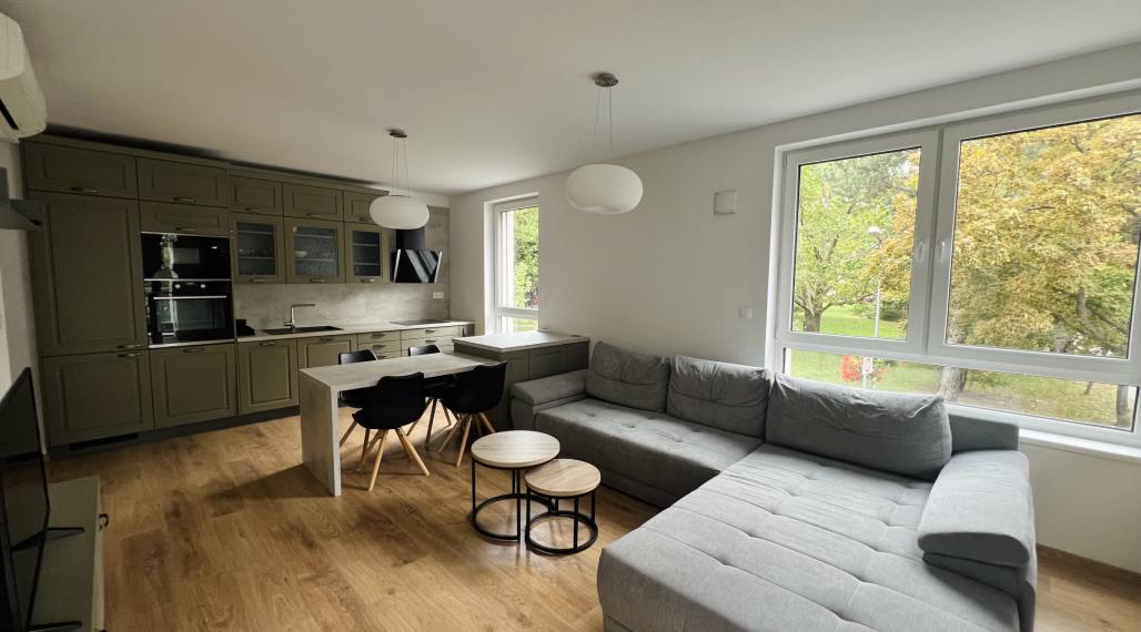 PRENAJATÉ! Dominant Real-Prenájom 2-izb. byt s lodžiou