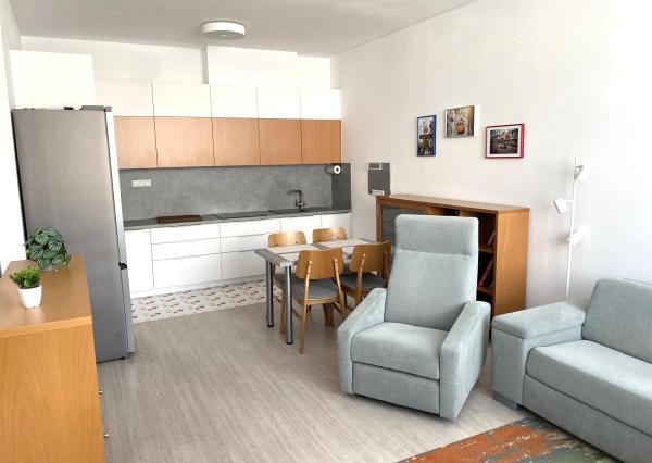 Rezervované 2-izb. zariadený byt s parkovaním a pivnicou v cene v OMNII