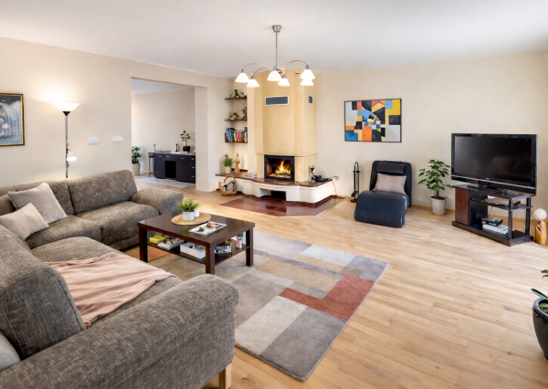 DOMINANT REAL - Priestranný rodinný dom s prístavbou a samostatným bytom – Rusovce