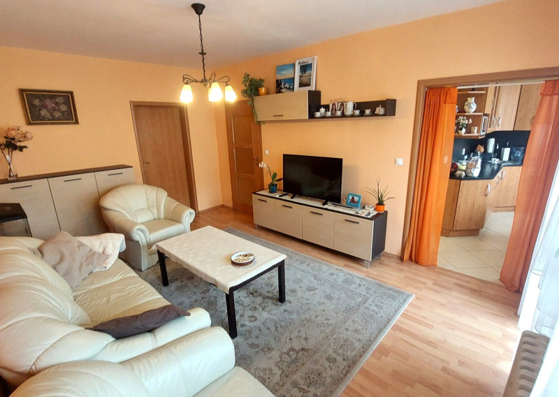 REZERVOVANÉ ....Pekný 3-izb. byt s lodžiou- Ovsište ul. Medveďovej